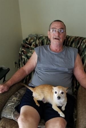 Russell Howard Self - Photo 15