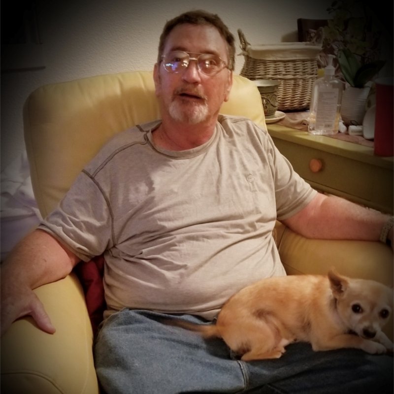 Russell Howard Self - Photo 40