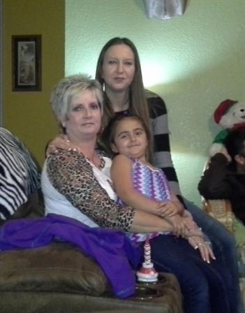 Elizabeth Nicole Sonnier - Photo 71