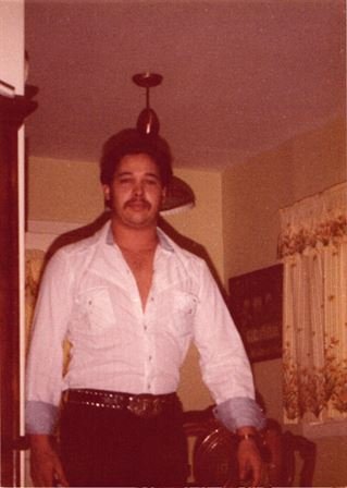 Neil Lawrence Ayers - Photo 75