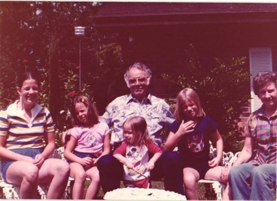 Kristie Lynn Sowell - Photo 13