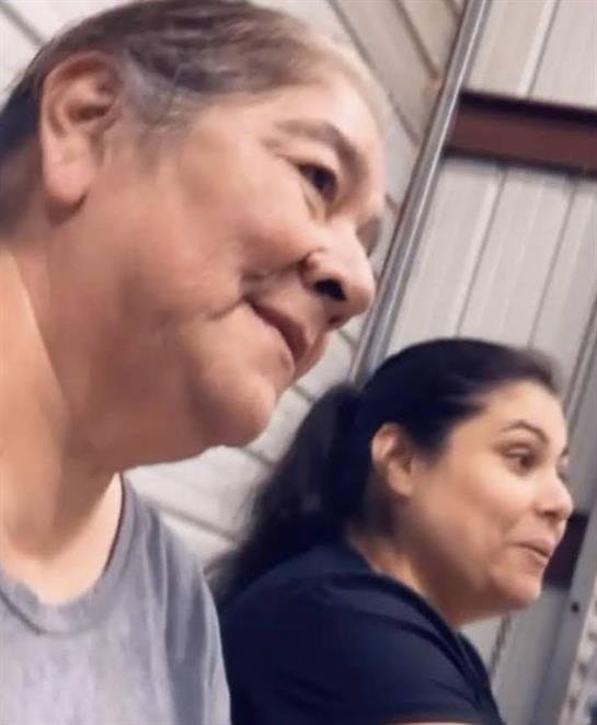 Elva Nelly Ibarra - Photo 10