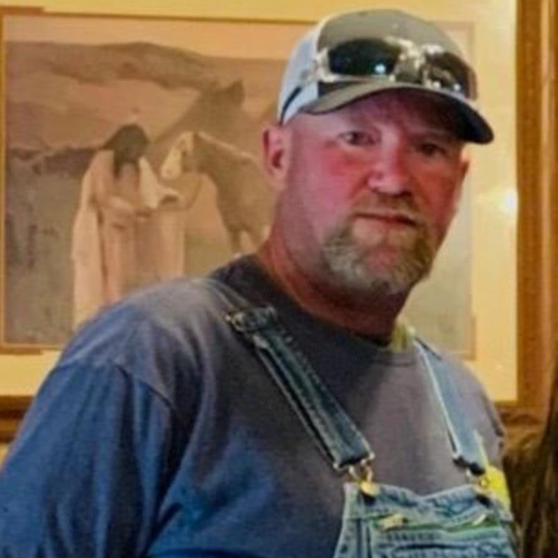 Kevin Lee Hutson - Photo 2