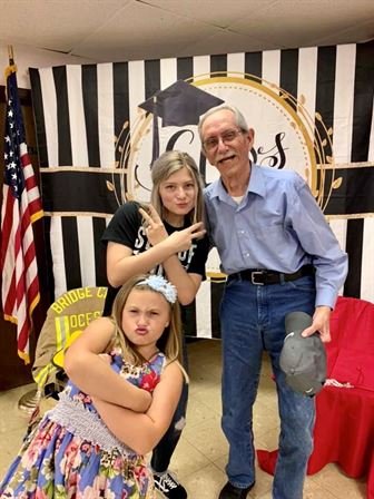 Jackie Lee Mathews - Photo 6