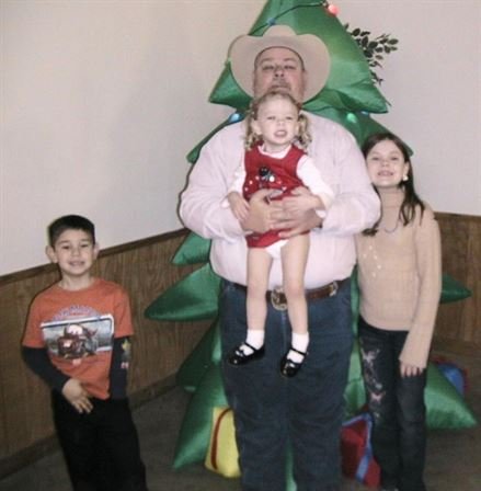 Robert "Robbie" Marshall Peveto - Photo 9