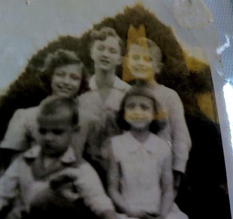 Anthony Michael Young - Photo 28