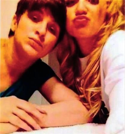 Sarah Ann Lawson - Photo 29