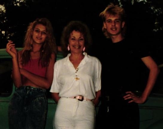 Sarah Ann Lawson - Photo 71