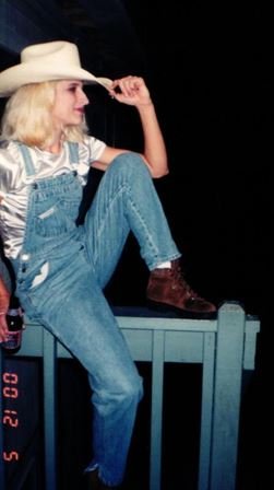 Sarah Ann Lawson - Photo 84