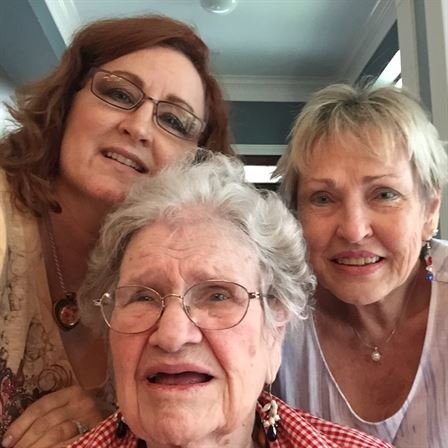 Helen Kossa Broussard - Photo 97