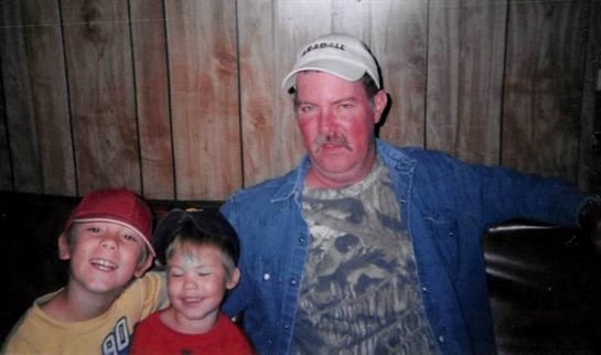 Mike Harold Adams - Photo 3