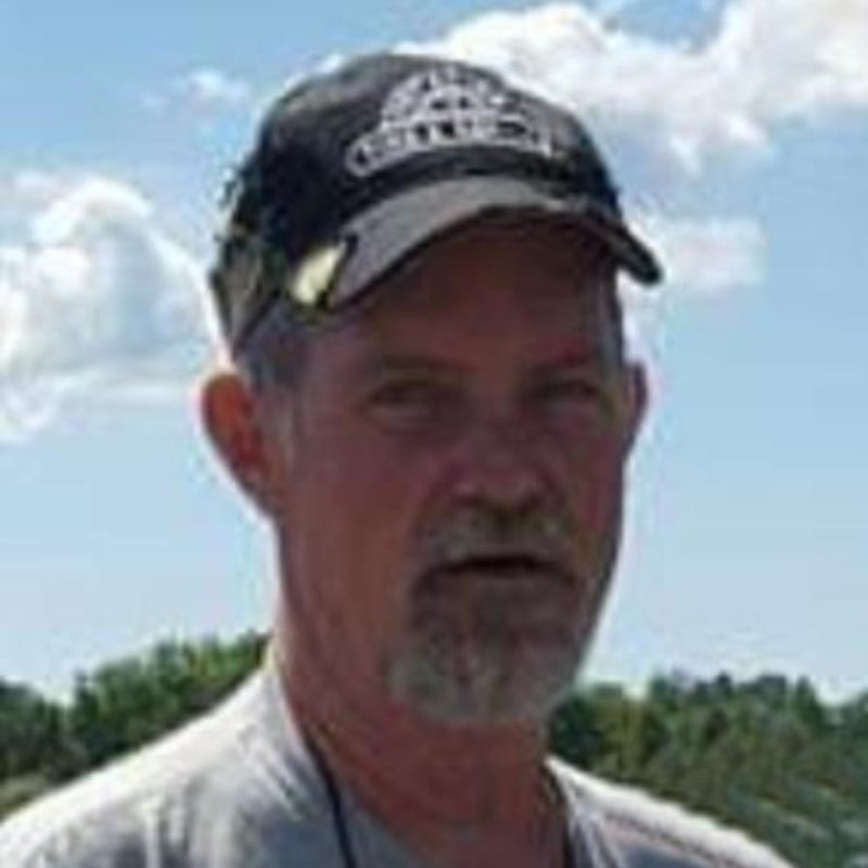 Mike Harold Adams - Photo 16