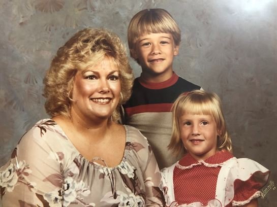 Pam Thomas — photo 4