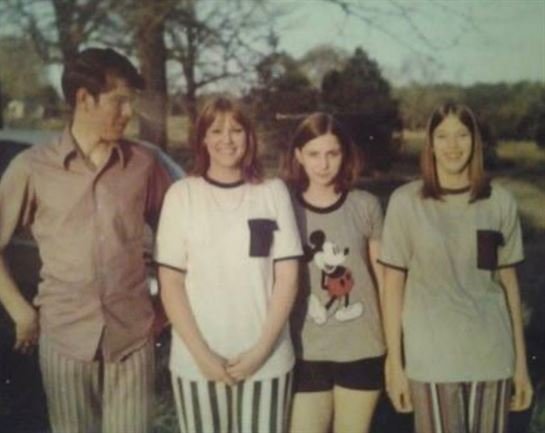 Pam Thomas — photo 35