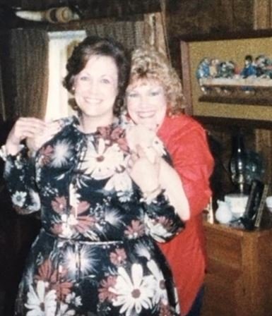 Pam Thomas — photo 37