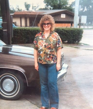 Pam Thomas — photo 76