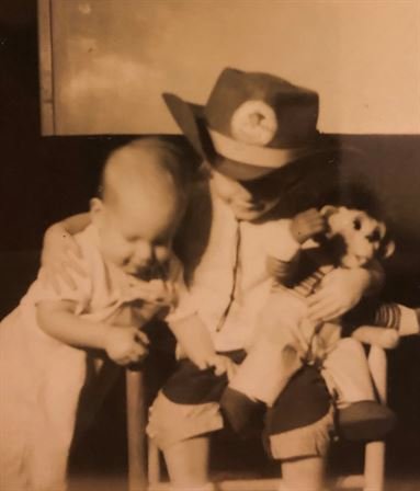 Pam Thomas — photo 82