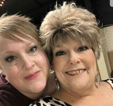 Pam Thomas — photo 88