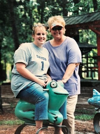 Pam Thomas — photo 92