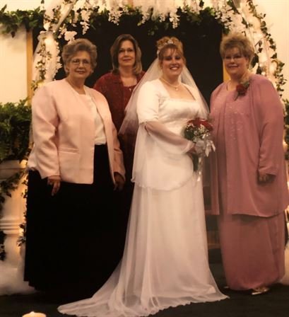 Pam Thomas - Photo 97