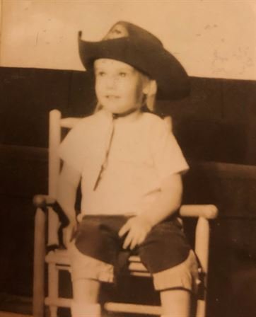 Pam Thomas — photo 101