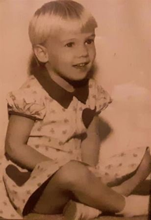 Pam Thomas - Photo 107