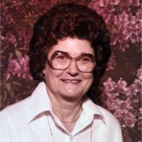 Mae Cole Smith - Photo 2