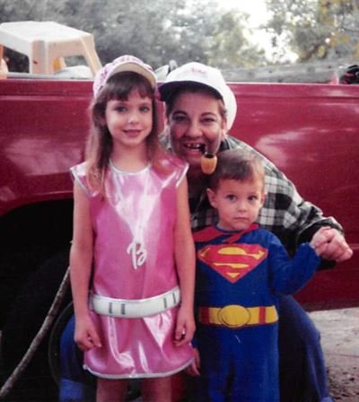 Kathryne "Kathy" Faye Devillier Walker - Photo 54