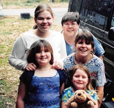 Lou Anna Hulin Hunter — photo 30