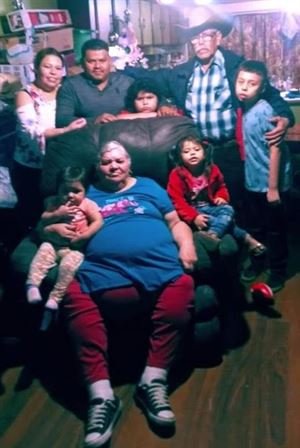 Isela Cardenas - Photo 22