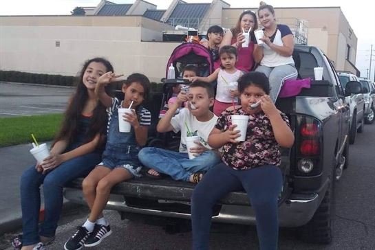 Isela Cardenas - Photo 211