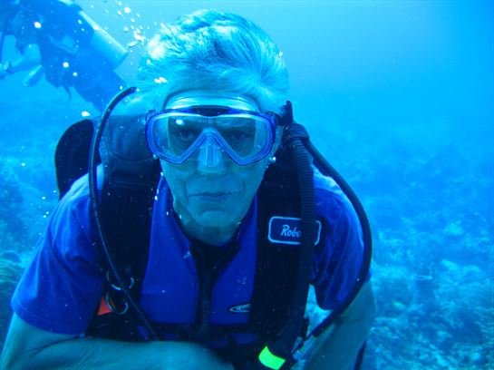 Robert Baca - Photo 16