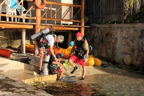 Robert Baca - Photo 34