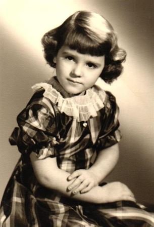 Judith "Judy" Louise Hunt - Photo 18