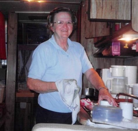 Helen Purvis Bass - Photo 29