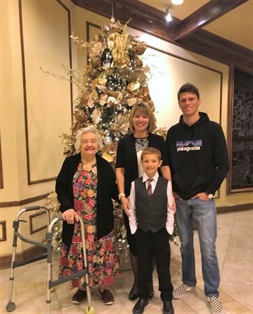 Patty Nell Fontenot Thibodeaux - Photo 34