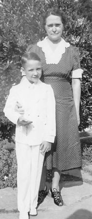 Gary Watts - Photo 31