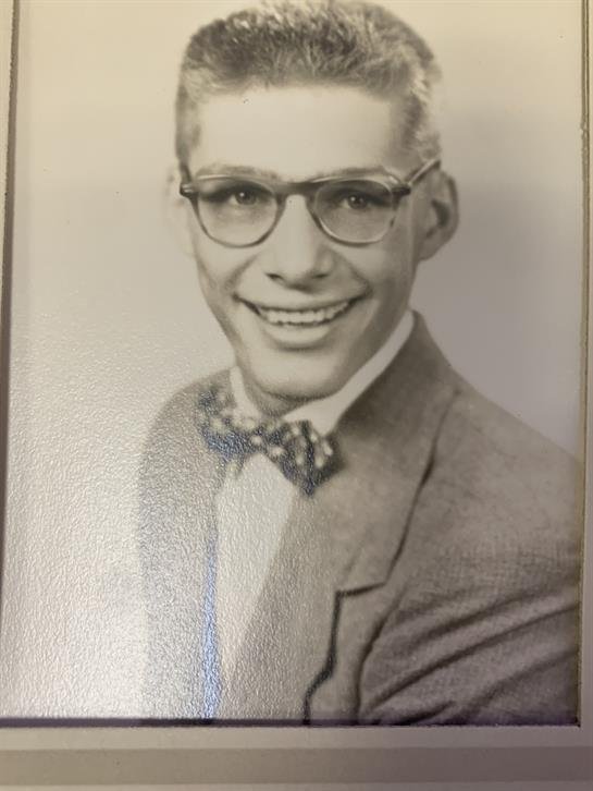 Robert P. Stacey - Photo 15