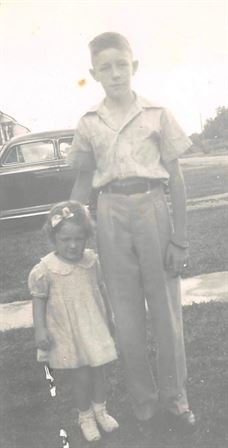 Linda Peet - Photo 37