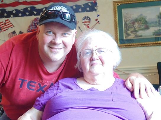 Linda Peet - Photo 46