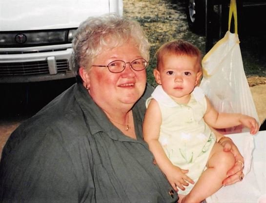 Linda Peet - Photo 73