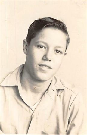 Veronika "Ronnie" Richard - Photo 8