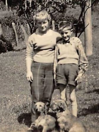 Veronika "Ronnie" Richard - Photo 30