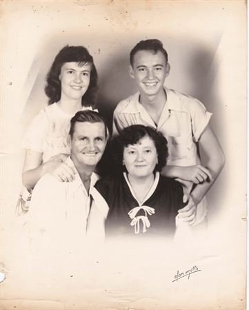 Dorothy June Akers - Photo 16