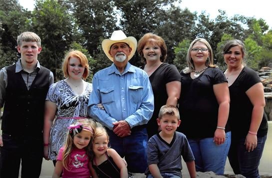 Thomas Casey Hare - Photo 35