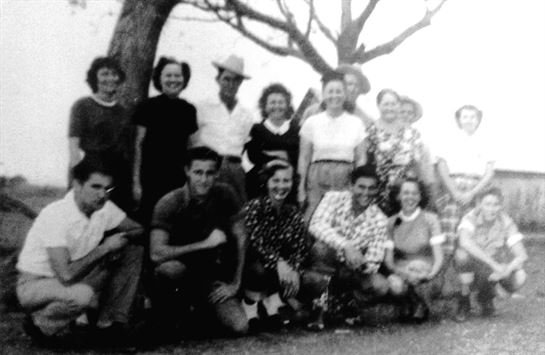 Thomas Casey Hare - Photo 50