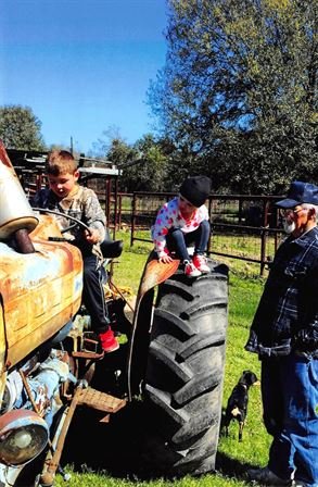 Thomas Casey Hare - Photo 63