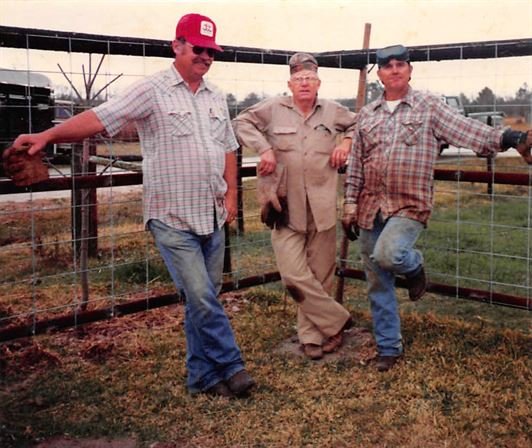 Thomas Casey Hare - Photo 83