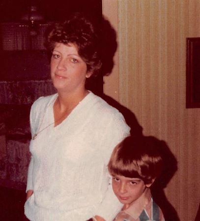 Delores "Nana" Ann Perry - Photo 17