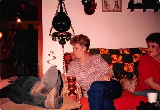 Delores "Nana" Ann Perry - Photo 67